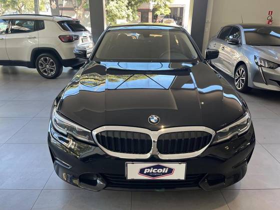 BMW 320i 2.0 16V TURBO GASOLINA SPORT AUTOMÁTICO BMW 320i 2.0 16V TURBO GASOLINA SPORT AUTOMÁTICO
